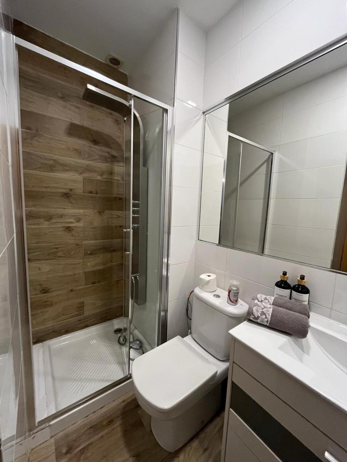 Home Suites Center Grenade Extérieur photo